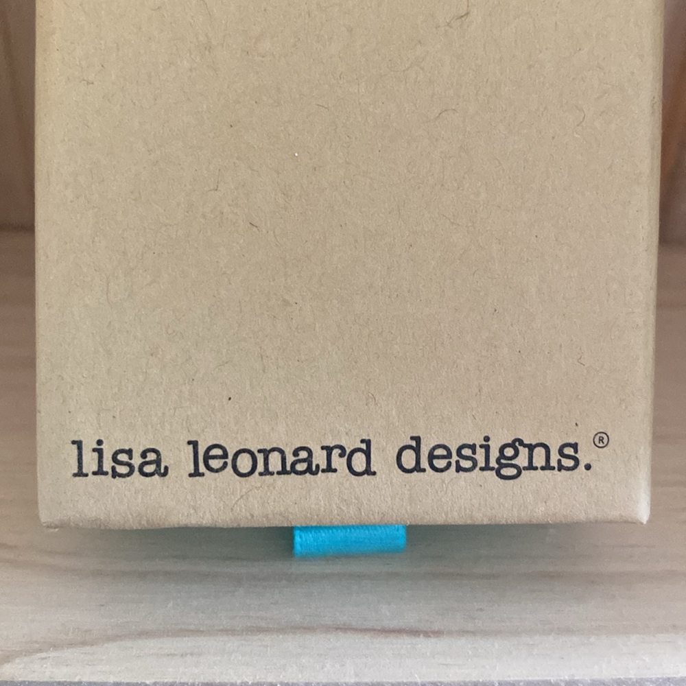 Lisa Leonard Designs - Picture 4 of 8